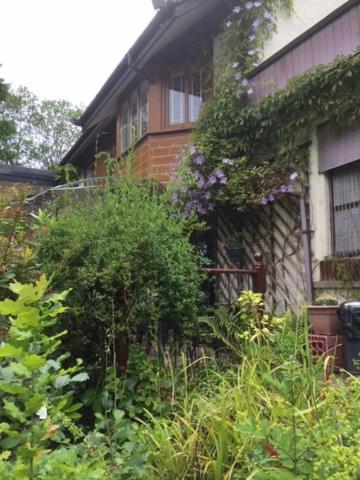 Luxury Suite In Quiet Countryside Location Swansea Exterior foto